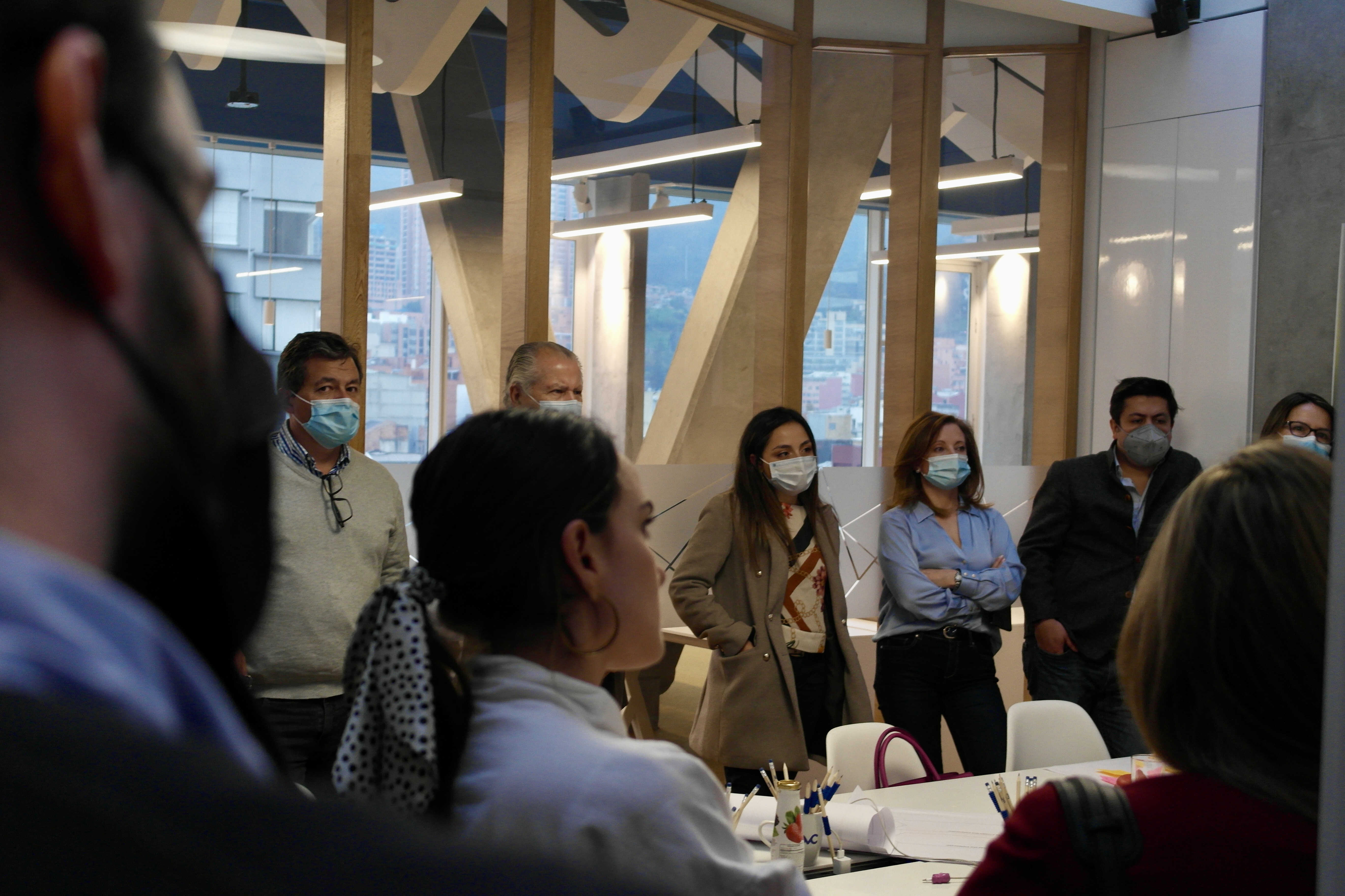 Sesiones de Rediseño de Productos y servicios financieros con la Bolsa de Valores facilitados por DTG Spain